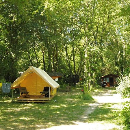 Camping La Vaugelette - Drome Montclar-sur-Gervanne Exteriör bild