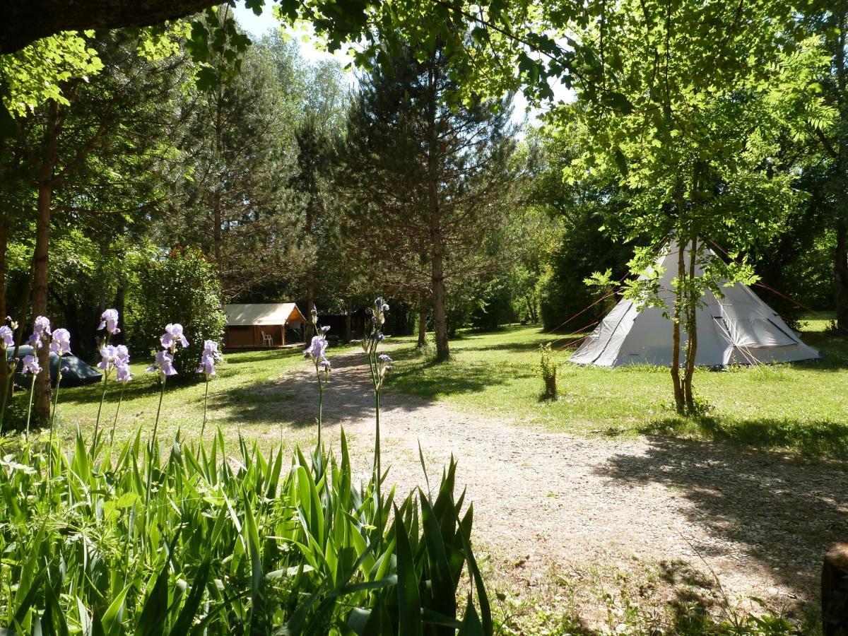 Camping La Vaugelette - Drome Montclar-sur-Gervanne Exteriör bild