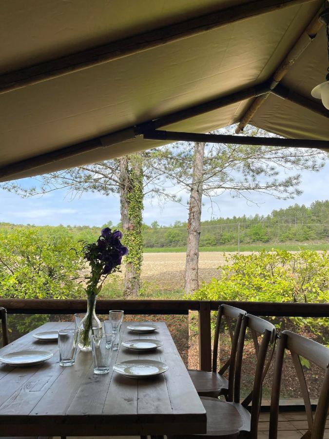 Camping La Vaugelette - Drome Montclar-sur-Gervanne Exteriör bild