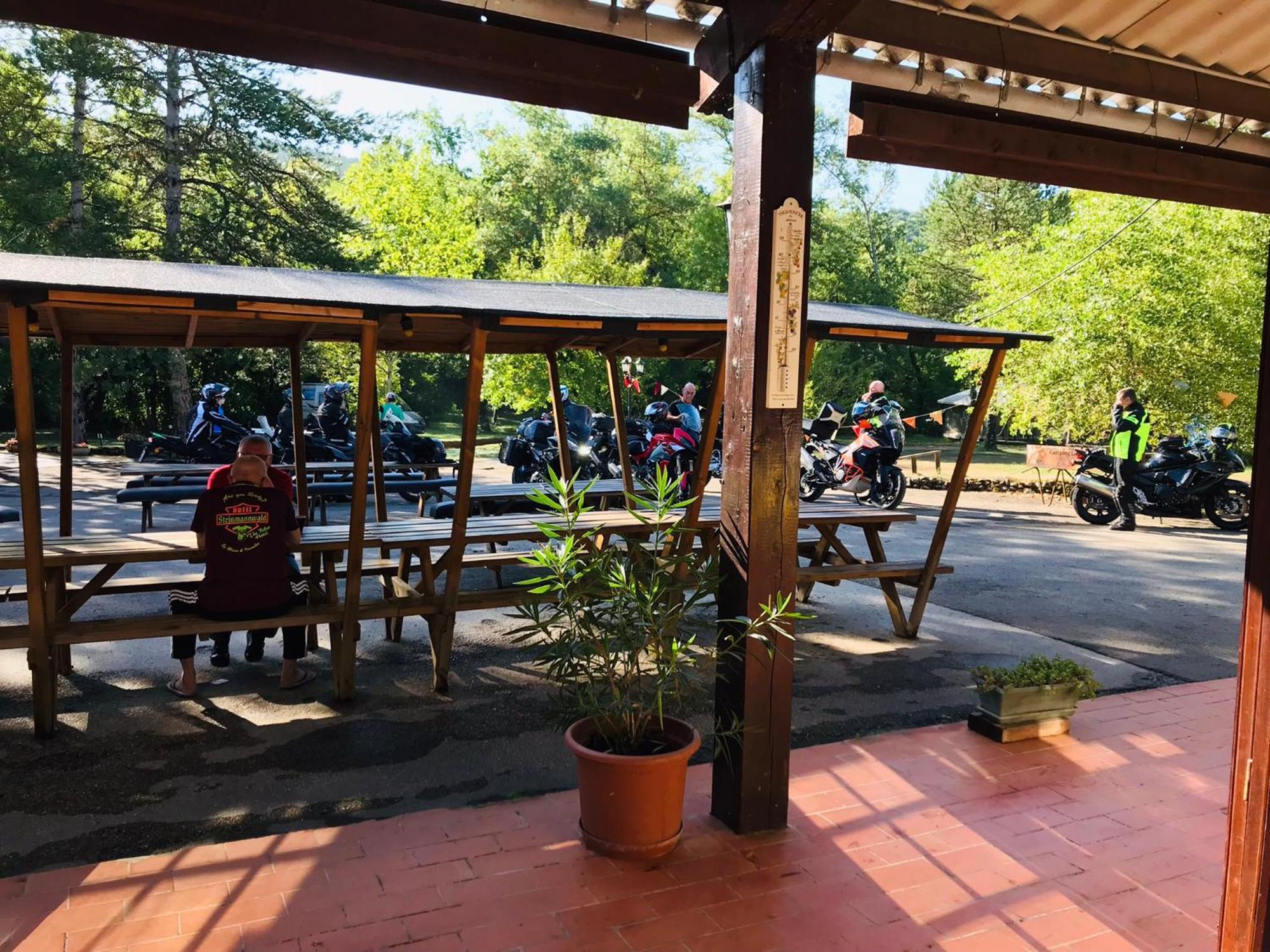 Camping La Vaugelette - Drome Montclar-sur-Gervanne Exteriör bild