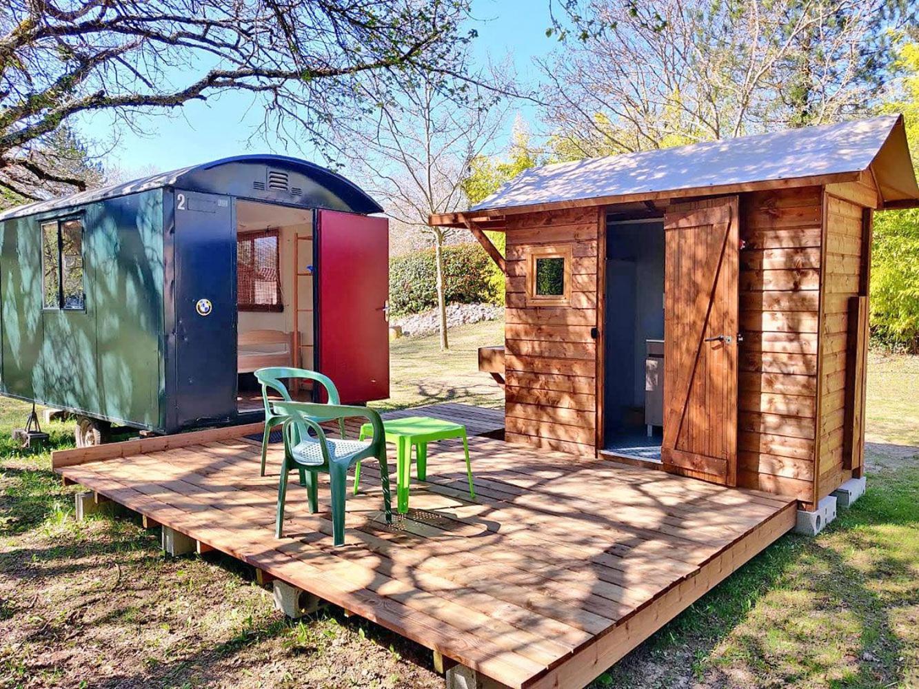 Camping La Vaugelette - Drome Montclar-sur-Gervanne Exteriör bild